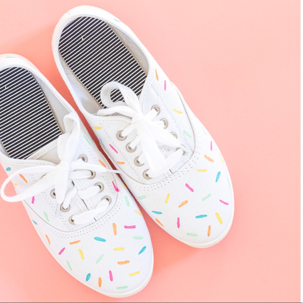 KEFD ICE CREAM SPRINKLES SHOES SIZE 7